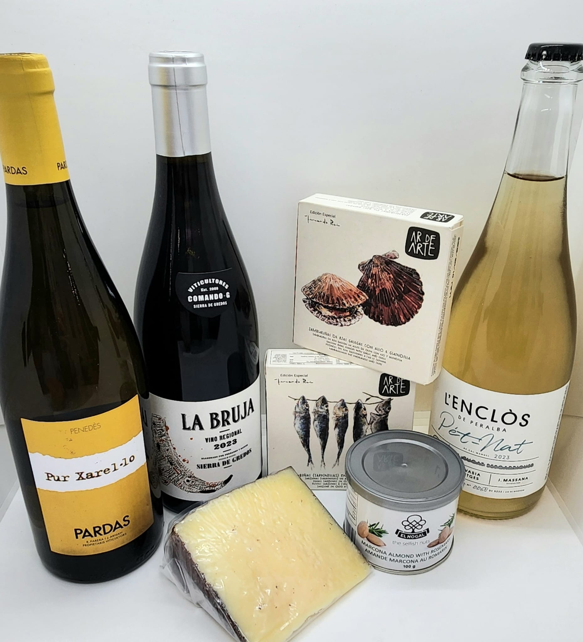 Spanish Wine &amp; Tapas Gift Box🇪🇸🍷– Delivered Across Ontario