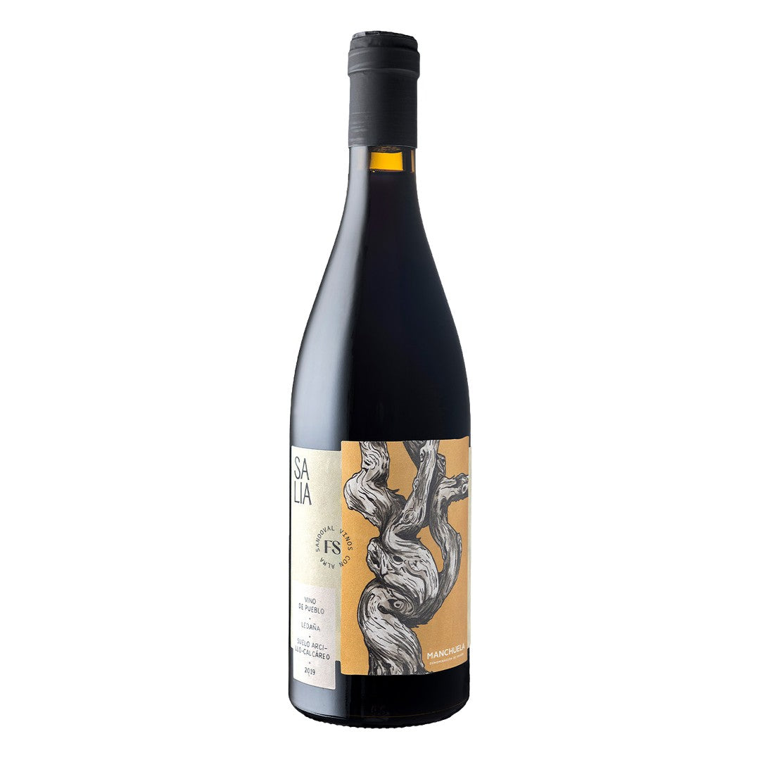Bottle of Salia, an organic Syrah-Bobal red wine by Finca Sandoval from D.O. Manchuela, Spain