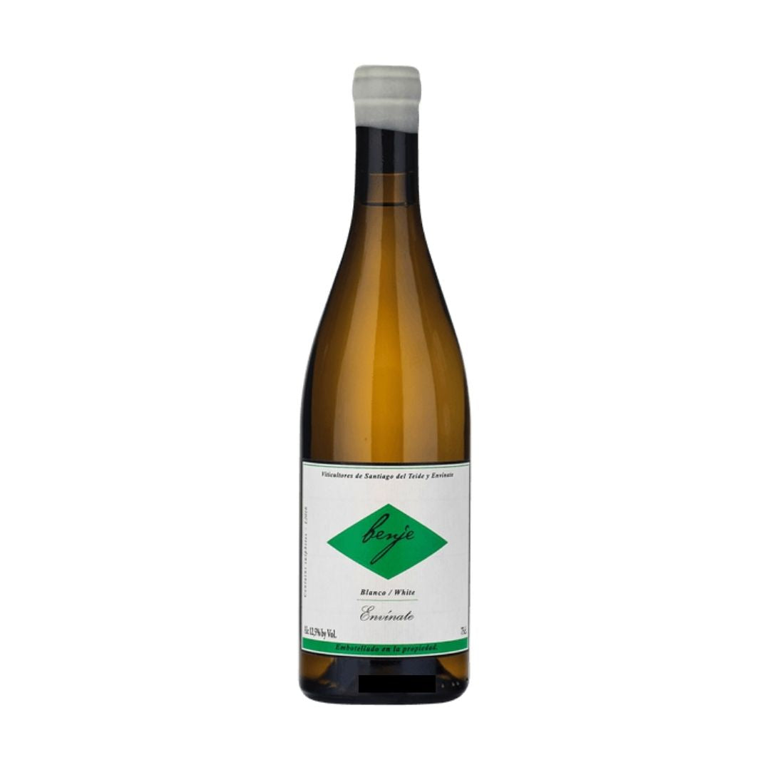 A bottle of Benje Blanco white wine with a label indicating it is a product from the Canary Islands, Spain.